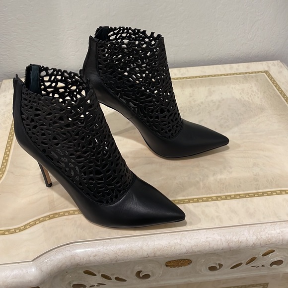 Jimmy Choo boots - Picture 2 of 3